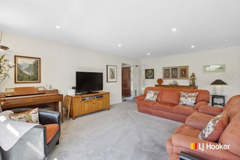 Photo of property in 17 Awa Toru Drive, Fairfield, Dunedin, 9018