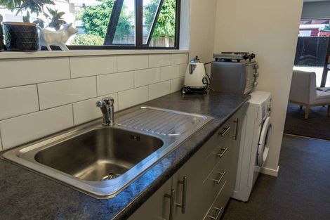 Photo of property in 145 Wairakei Road, Bryndwr, Christchurch, 8053