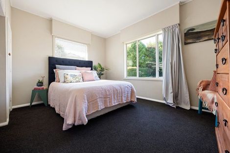 Photo of property in 8 Alison Street, Hamilton Lake, Hamilton, 3204