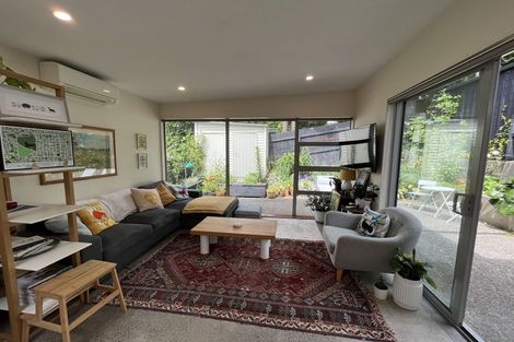 Photo of property in 31 Newman Terrace, Thorndon, Wellington, 6011