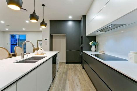 Photo of property in 6c Seaview Road, Milford, Auckland, 0620