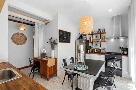 Photo of property in 32 York Street, Levin, 5510