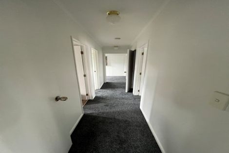 Photo of property in 3 Poinsettia Place, Henderson, Auckland, 0610