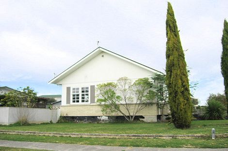 Photo of property in 5 Wynyard Crescent, Tamatea, Napier, 4112