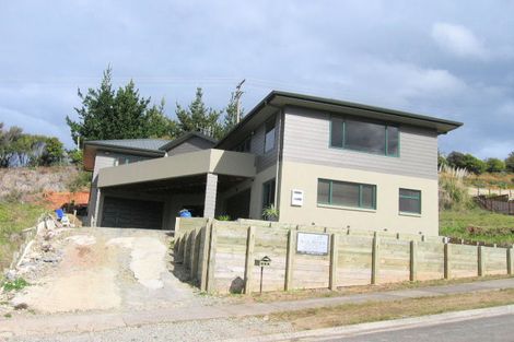 Photo of property in 111 Pacific View Drive, Whangamata, 3620
