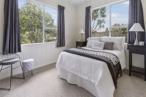 Photo of property in 2/22 Daytona Road, Henderson, Auckland, 0610