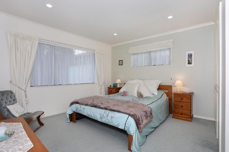 Photo of property in 149 Summerhill Drive, Fitzherbert, Palmerston North, 4410