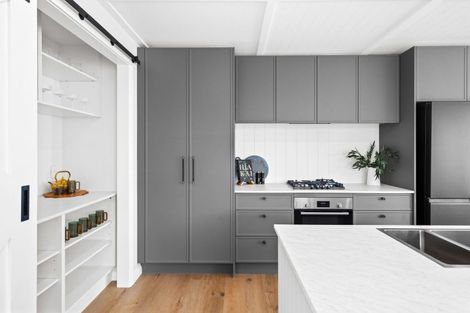 Photo of property in 189 Main Street, Greytown, 5712