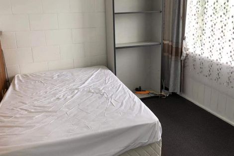 Photo of property in 6 Eban Avenue, Hillcrest, Auckland, 0627