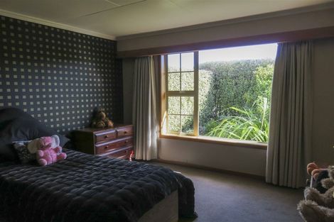 Photo of property in 79 Walker Street, Woodend, Invercargill, 9877