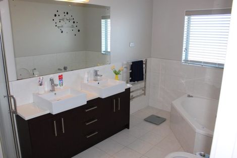 Photo of property in 91 Barrington Drive, Huntington, Hamilton, 3210