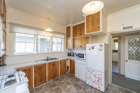 Photo of property in 69-71 Charles Street, Carterton, 5713