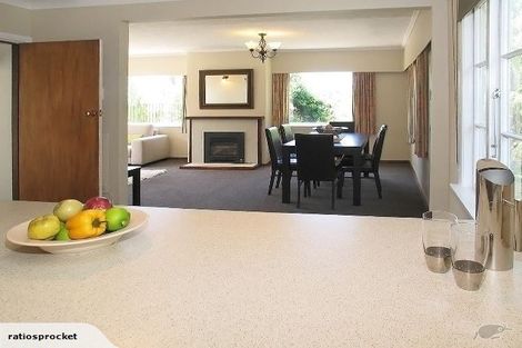 Photo of property in 4 South Street, Tawa, Wellington, 5028