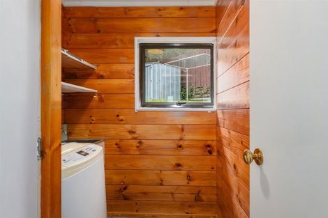 Photo of property in 6 The Bollard, Whitby, Porirua, 5024