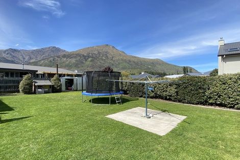 Photo of property in 8 Sylvan Street, Lake Hayes, Queenstown, 9304