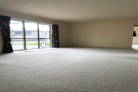 Photo of property in 30 Discovery Drive, Flagstaff, Hamilton, 3210