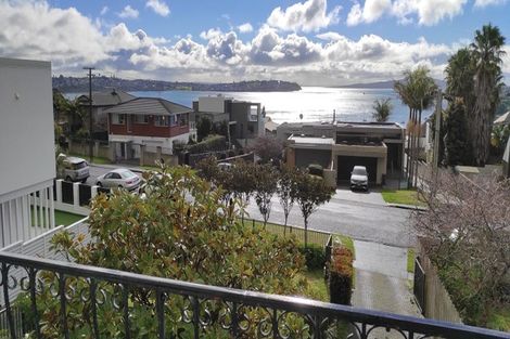 Photo of property in 24 Takutai Avenue, Bucklands Beach, Auckland, 2012