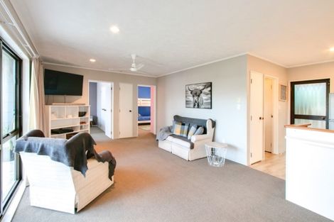 Photo of property in 1a Barton Place, Marewa, Napier, 4110