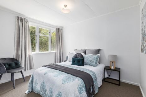 Photo of property in 392 Cambridge Terrace, Naenae, Lower Hutt, 5011