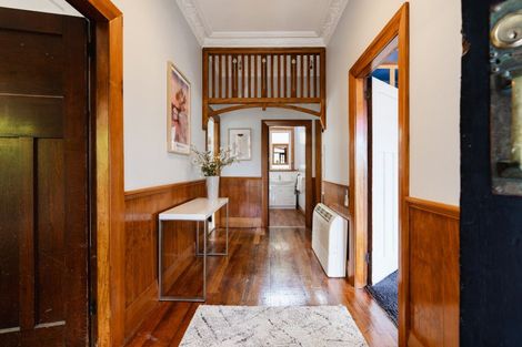 Photo of property in 104 Neidpath Road, Mornington, Dunedin, 9011