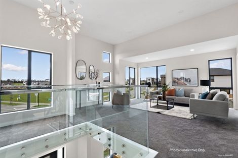 Photo of property in 8 Korowhiti Road, Clarks Beach, 2122