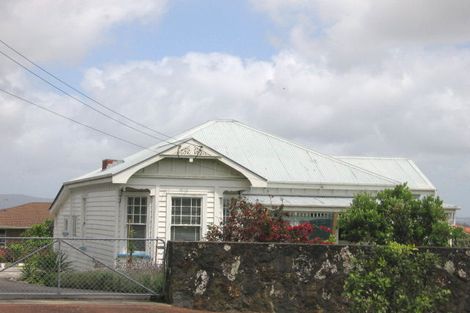 Photo of property in 189 Blockhouse Bay Road, Avondale, Auckland, 0600