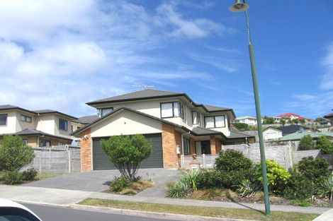 Photo of property in 46 Black Teal Close, Unsworth Heights, Auckland, 0632