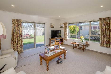 Photo of property in 176 Bath Street, Levin, 5510