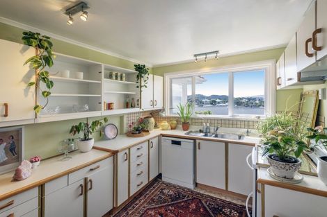 Photo of property in 27 Amritsar Street, Khandallah, Wellington, 6035