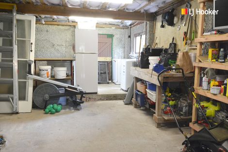 Photo of property in 35 County Road, Kaikorai, Dunedin, 9010