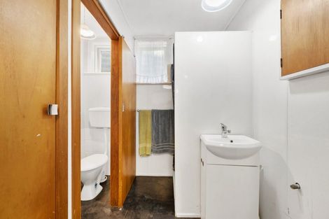 Photo of property in 73 Totara Road, Miramar, Wellington, 6022