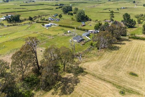 Photo of property in 53 Ladys Mile, Eltham, 4322