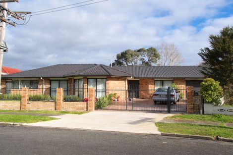 Photo of property in 4 Nogat Avenue, Papatoetoe, Auckland, 2024