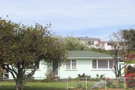 Photo of property in 27 Toi Street, Tawhero, Whanganui, 4501