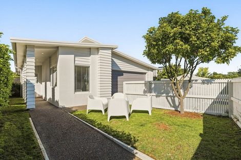 Photo of property in 123 Coast Boulevard, Papamoa Beach, Papamoa, 3118