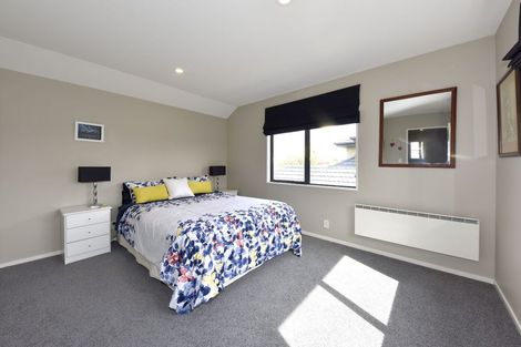 Photo of property in 37 Mcmahon Drive, Aidanfield, Christchurch, 8025