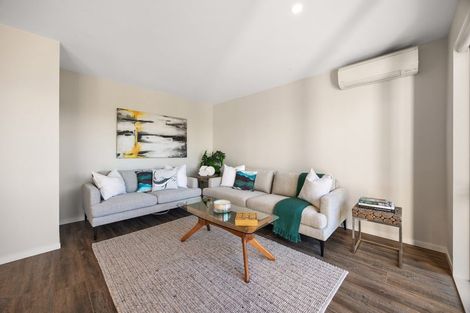 Photo of property in 21 Irving Place, Hobsonville, Auckland, 0616