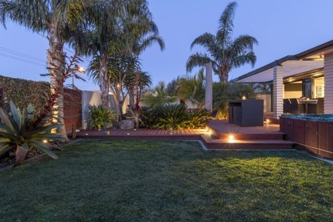 Photo of property in 27 Rushton Avenue, Otumoetai, Tauranga, 3110