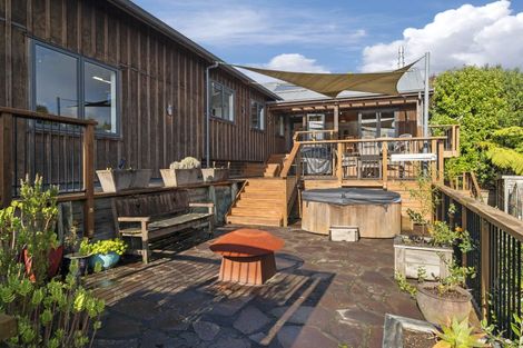 Photo of property in 97 Iles Road, Lynmore, Rotorua, 3010