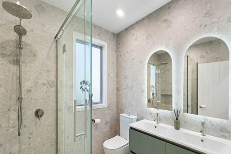 Photo of property in 24 Orawahi Road, Glenbrook, 2681