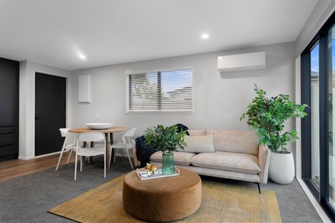 Photo of property in 2/162 Springfield Road, St Albans, Christchurch, 8014