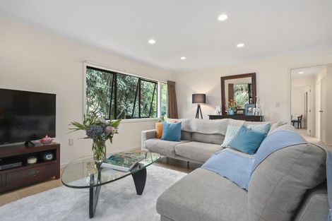 Photo of property in 134 Woodlands Park Road, Titirangi, Auckland, 0604