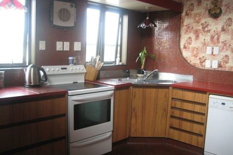 Photo of property in 29 Kurupae Road, Hilltop, Taupo, 3330