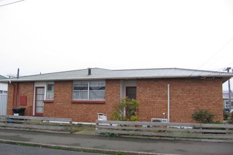 Photo of property in 90 Oxford Street, South Dunedin, Dunedin, 9012