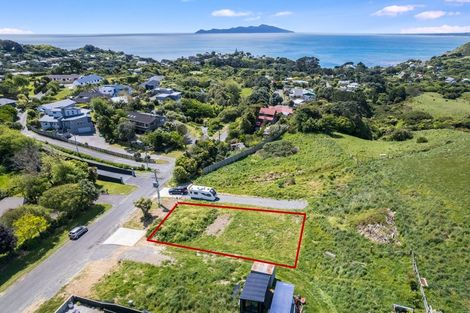 Photo of property in 60 Muri Road, Pukerua Bay, 5026