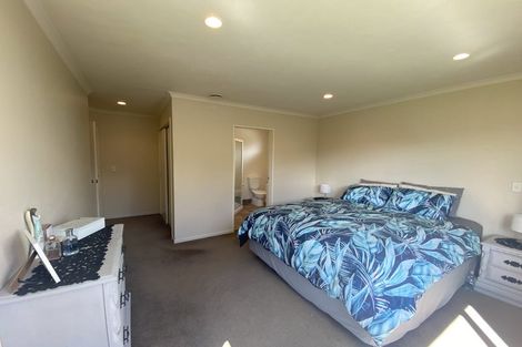 Photo of property in 10a Bracken Street, Wallaceville, Upper Hutt, 5018