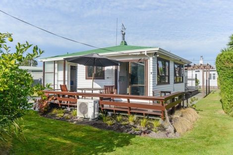 Photo of property in 84 Ferry Road, Clive, 4102