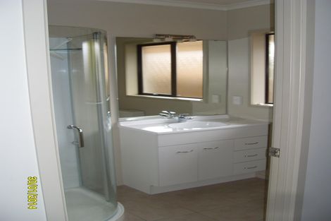 Photo of property in 6a Paterson Avenue, Pukekohe, 2120