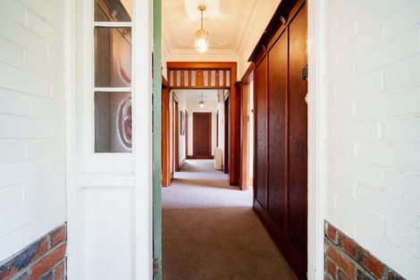 Photo of property in 3 Highcliff Road, Andersons Bay, Dunedin, 9013