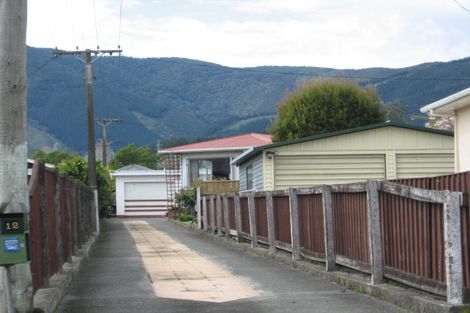 Photo of property in 12 Durham Street, Stoke, Nelson, 7011